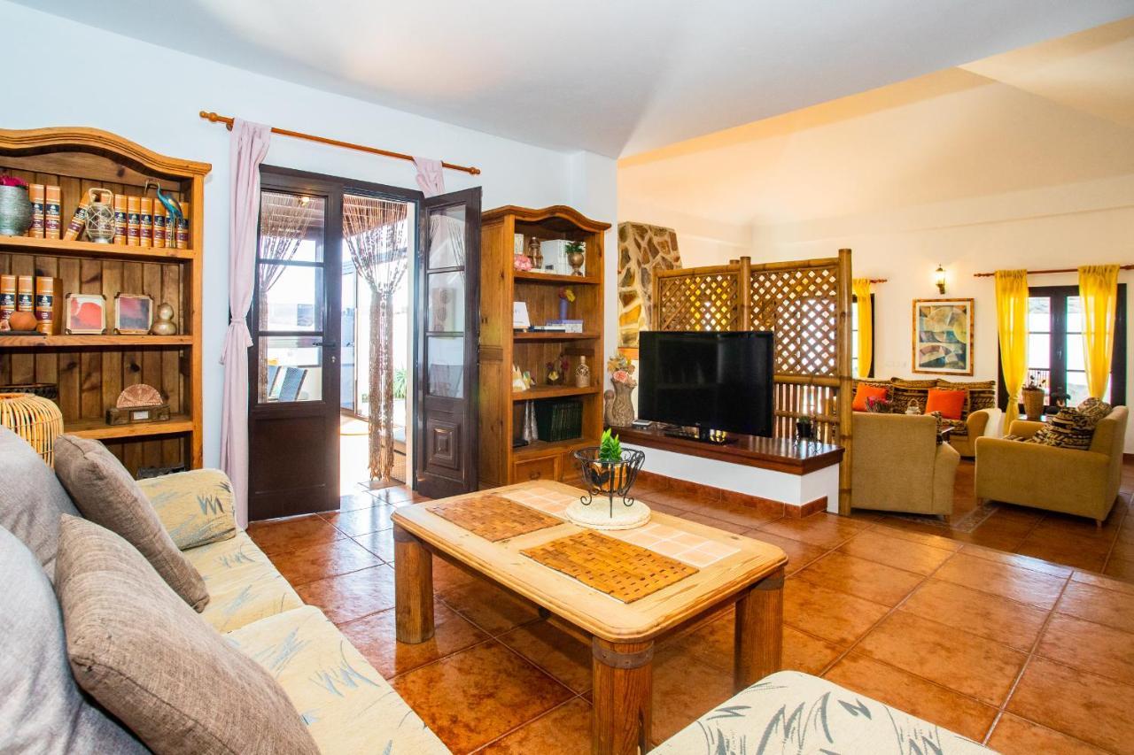 Eslanzarote Acoruma House, Super Wifi, Heated Pool Guime Luaran gambar